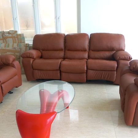 Happy Beach House Chennai Ngoại thất bức ảnh